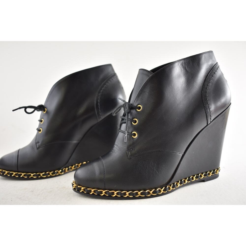 Chanel Black Leather Gold Chain Around CC Logo Lace Up Tie Ankle Wedge Boot 38.5 - Picture 14 of 16
